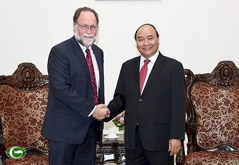 PM greets Harvard professor - ảnh 1